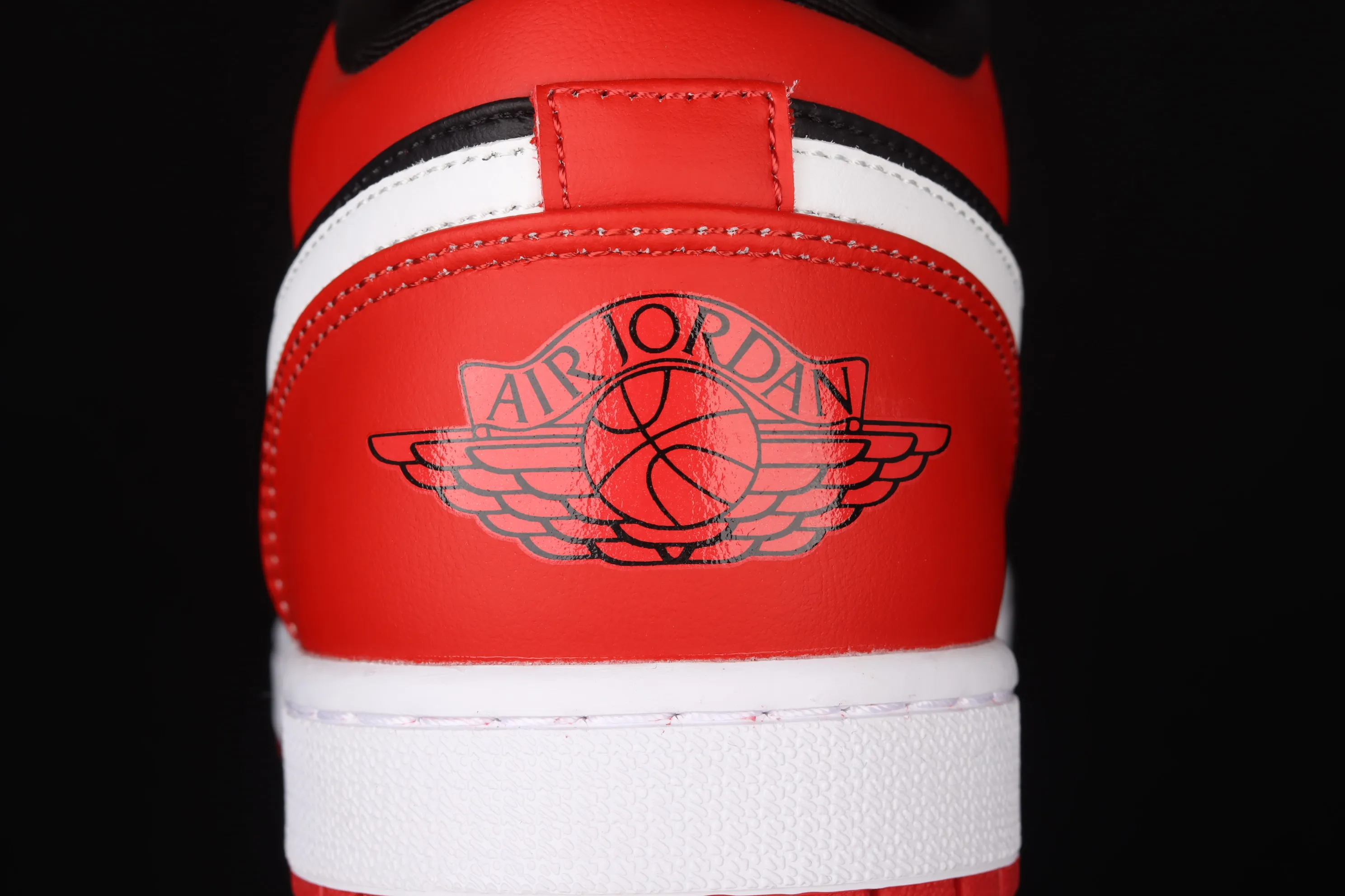 All categories Air Jordan Jordan series basketball shoes Air Jordan 1 Low Air Jordan 1 Low AJ1 Joe 1 low-top cultural and leisure sports sneakers 553560-061